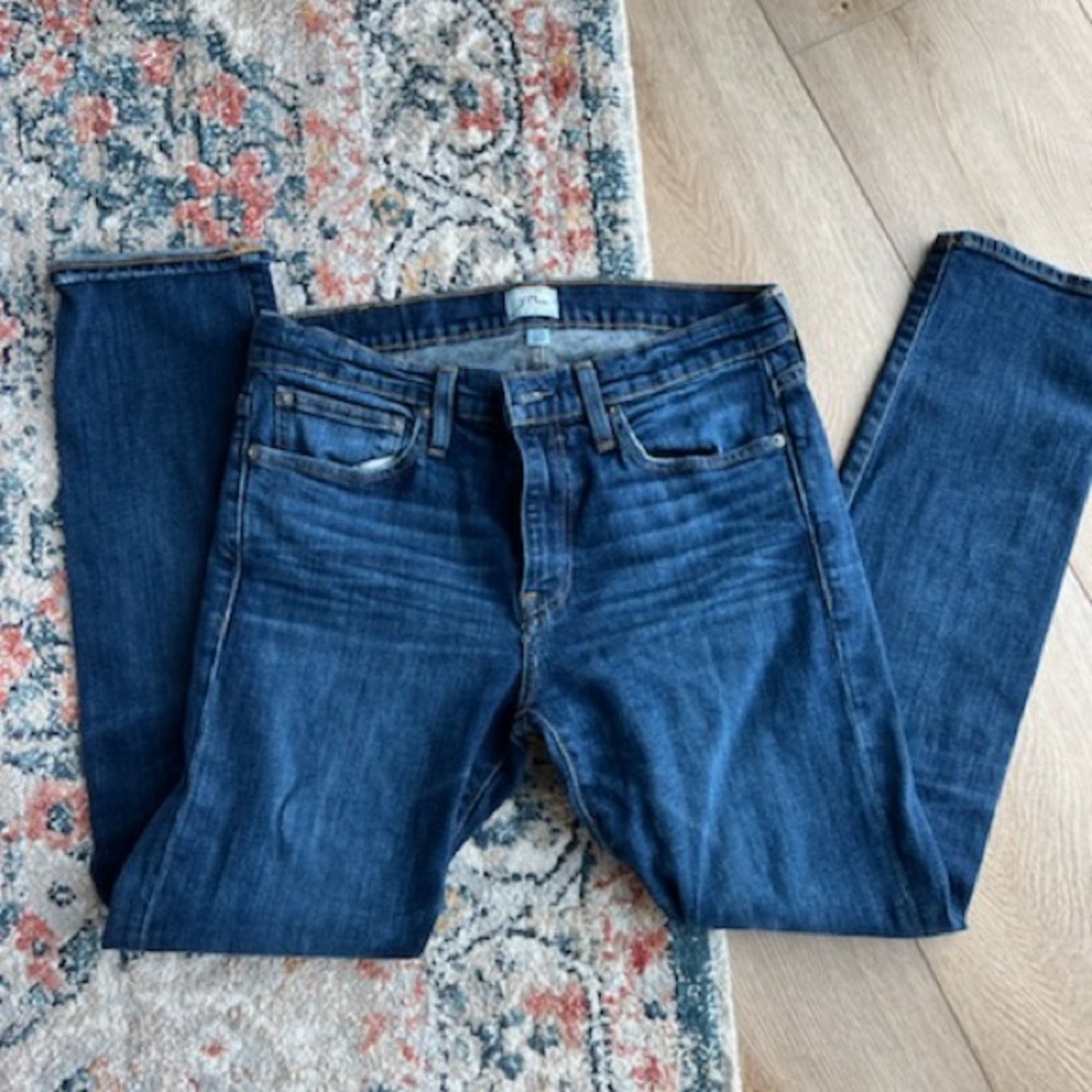 MENS JCREW medium wash jean